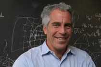 Tỷ phú bệnh hoạn chết trong tù để lại tài sản gì?