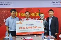 Khách hàng trúng Jackpot 20 tỷ đồng nhờ tin vào 6 số may mắn