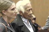 Bà chúa trộm kim hoàn già nhất nước Mỹ thề hoàn lương