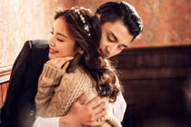 Nỗi khổ của đàn ông lấy vợ trẻ: Tuyệt đối không được để mình già