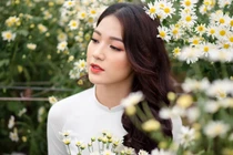 Cô giáo thường xuyên bị nhầm là sinh viên