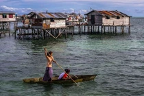 Bộ lạc Malaysia cả đời chỉ sống trên biển