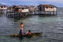 Bộ lạc Malaysia cả đời chỉ sống trên biển