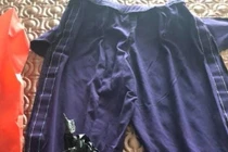 Mua áo sơ mi qua mạng, cô gái 'khóc thét' khi nhận được hàng 