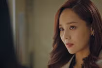 Vợ cũ của chồng báo tin kèm lời van xin "em còn trẻ, hãy nhường chị"