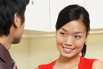 Hạnh phúc bất ngờ khi bị ép cưới người vợ vừa lùn vừa kém sắc