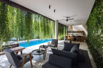 Biệt thự vườn xanh mướt ở Phú Quốc độc đáo nhờ thiết kế không có cửa