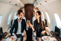 Cách tiêu ngông điên rồ của giới nhà giàu