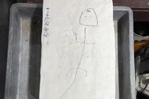 Xương sống ma quái hiện ra trên vách đá: loài chưa từng biết trên thế giới