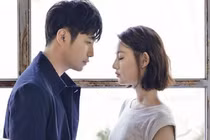 Nửa đêm chồng về nhà với khuôn mặt giàn giụa nước mắt