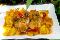 Video: Cách làm cá ba sa kho dứa thơm ngon, đánh bay cả nồi cơm