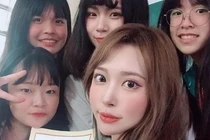 Sự thật về nữ giáo viên xinh đẹp đang được chú ý ở Trung Quốc