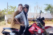 Lộ diện người đàn ông được ghép đôi nhiệt tình với Hoa hậu H'Hen Niê