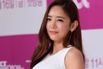 "Nữ hoàng cảnh nóng" phim Hàn hạ sinh con đầu lòng