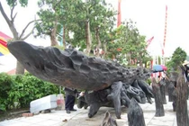 Chiêm ngưỡng siêu cây Chiến thắng Bạch Đằng của đại gia đồng nát