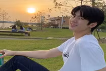 9X Việt khiến hội chị em chao đảo vì nụ cười tỏa nắng