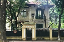 Những căn biệt thự mốc meo có giá hàng chục tỷ đồng ở Hà Nội