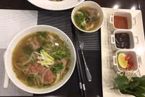 Bất ngờ review về phở 920k khiến dân tình "ngã ngửa"