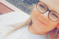 Mẹ tá hỏa khi thấy 50 chiếc bao cao su giấu trong gối của con