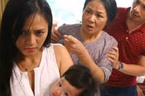 Lỡ có bầu trước khi cưới , tôi về luôn bị mẹ chồng hắt hủi