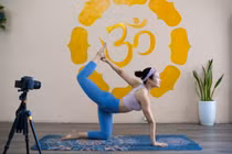 12 người trẻ kể chuyện thích nghi với cuộc sống trong dịch