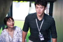 "Say nắng" gái lạ, chồng ngày đêm thẫn thờ, rồi sốc khi vợ "lật bài ngửa"