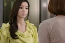 Vợ cũ liên tục đòi tái hôn, phản ứng của người vợ khiến ai cũng nể