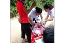 Ca đỡ đẻ cơ động cứu mẹ con sản phụ giữa đại ngàn