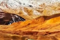 Đoàn thám hiểm liều lĩnh đi vào ngọn núi thiêng ở Tây Tạng