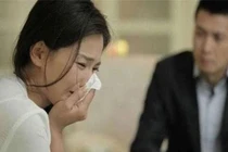 Vợ đau bụng quằn quại sau đêm tân hôn, bác sĩ tiết lộ sự thật khó tin