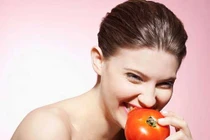 Da 'bật tông' trắng trông thấy sau 1 tuần nhờ loại quả siêu rẻ