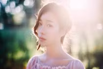 Đàn bà khôn ngoan luôn biết lúc nào mình nên ngây dại