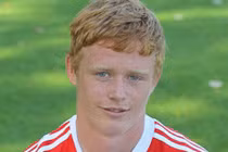 Từ ngôi sao tuổi teen trở thành sát thủ tàn ác nhất nước Anh