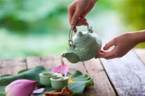 Táo bón tái đi tái lại hãy uống 4 loại nước này, đường ruột trơn tru