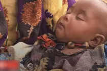 Video: Chuyện về những bé gái được gả chồng từ lúc mới lọt lòng mẹ