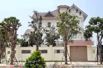 Choáng trước những biệt thự siêu sang tại Quảng Bình