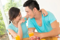 Được người tình mời ngủ lại và cái kết sững sờ