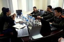 Ngã giá làm hộ chiếu nhanh tại phòng xuất nhập cảnh: Công an vào cuộc