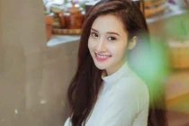 Nữ phụ MV mới của Minh Hằng: Run và hồi hộp khi đóng cảnh nóng