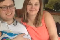 Tỉnh dậy sau 5 tiếng ngủ quên, mẹ bàng hoàng phát hiện con ngừng thở