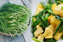 Người Nhật hay ăn trứng với loại rau này: Giúp ngừa tế bào K