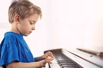 Những dấu hiệu cực bất ngờ nhận biết trẻ có trí tuệ hơn người