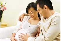 Sự cố hy hữu lúc hành sự cùng chồng của mẹ bầu 9 tháng