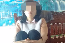 Mẹ già xót xa con gái tâm thần bị hãm hiếp đến mang thai