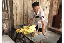 Hình ảnh hiếm không có trên sân khấu bạc tỷ của Đàm Vĩnh Hưng