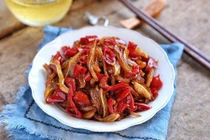 Đổi vị ngày đông với món tai heo chiên cay