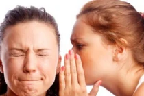 Phụ nữ sở hữu nét tướng này chắc chắn thích đưa chuyện