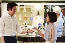 Đêm tân hôn chồng tát vợ 2 cái như trời giáng rồi bỏ đi