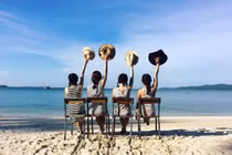 Video: 5 mẹo du lịch vui vẻ cùng bạn thân