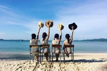 Video: 5 mẹo du lịch vui vẻ cùng bạn thân